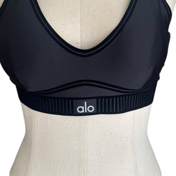 Alo Yoga Airlift Line Up Bra Black Small - Picture 5 of 11